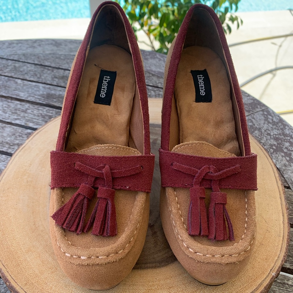 The Theme woman wedge